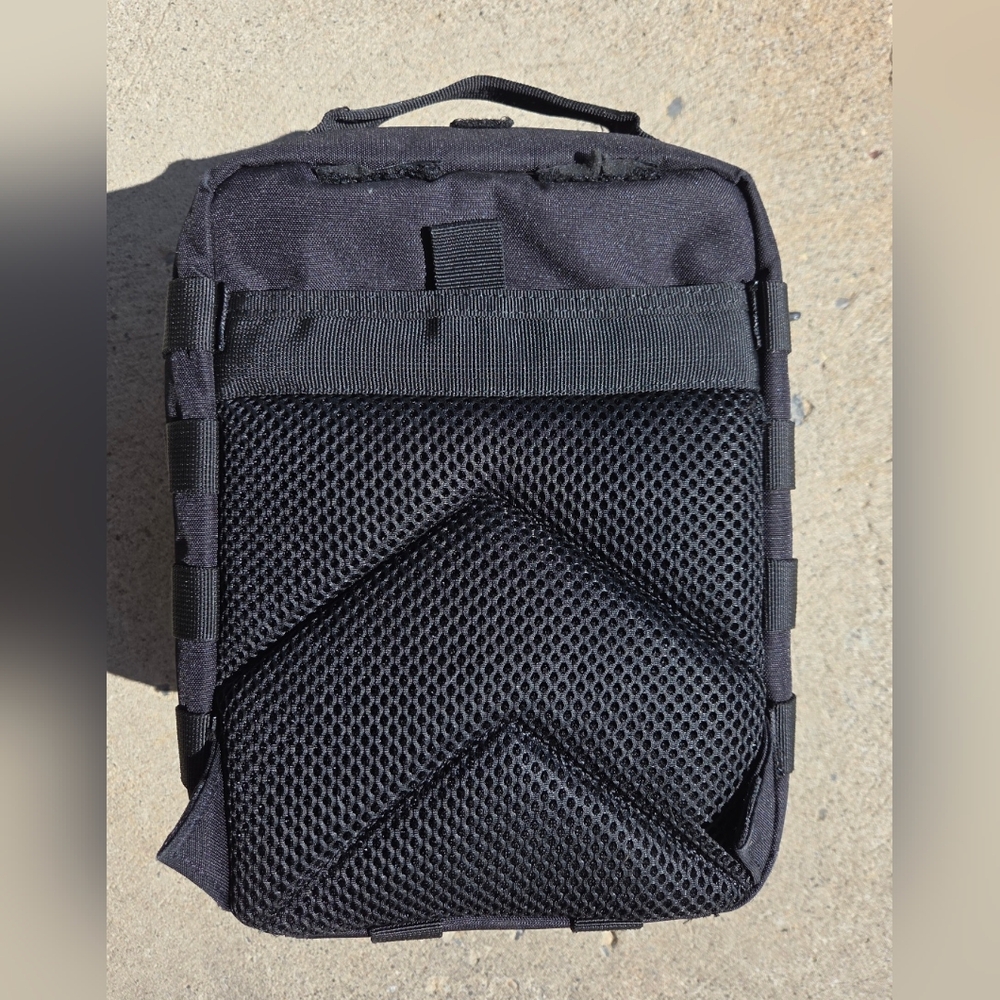 Wolfpak Lunch Box - Picture 3 of 5